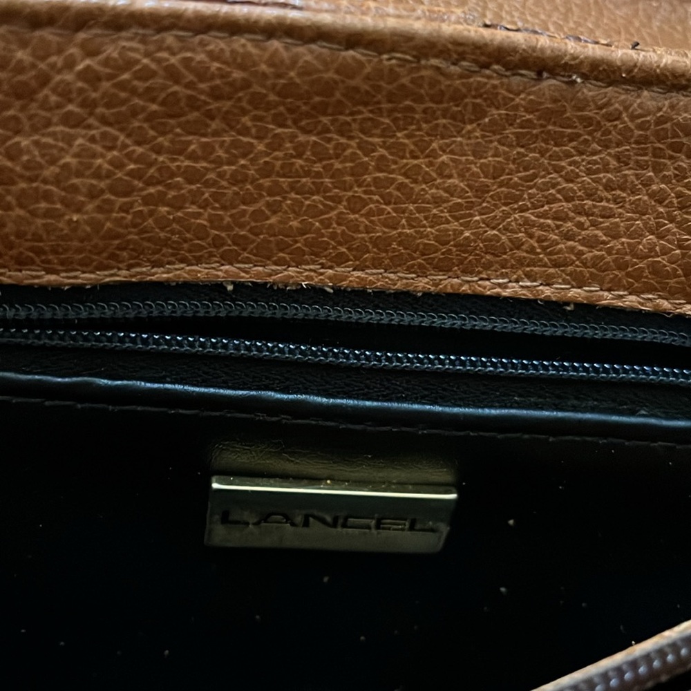 LANCEL vintage tan brown leather logo buckle purse, historic French luxury - Picture 6 of 12